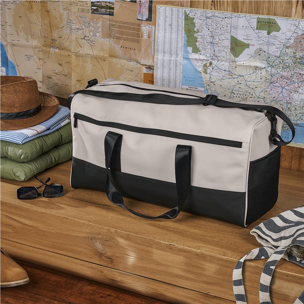 Andy Cartwright Cederberg Water-Resistant Weekend Bag - Image 4
