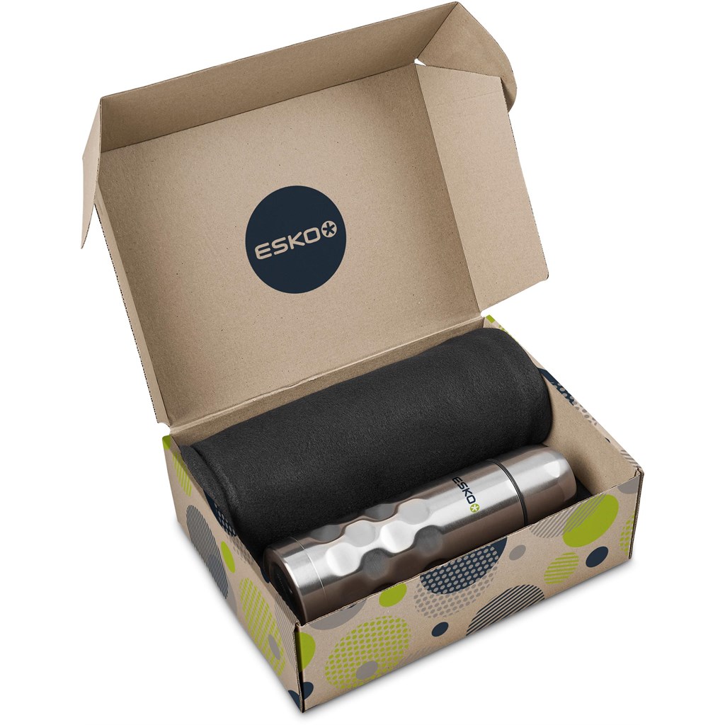 Alps Winter Blanket Gift Set - Image 4