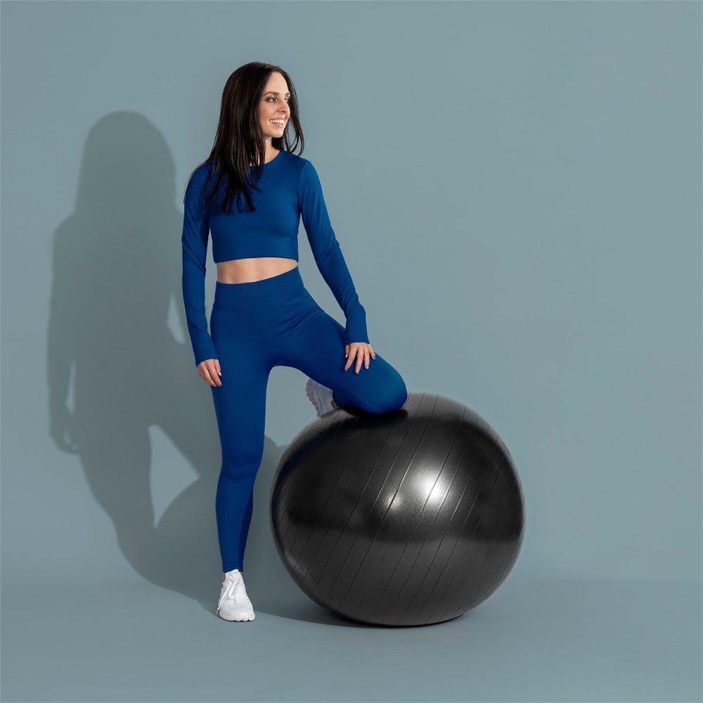 Eva & Elm Comet Anti-Burst Gym Ball - Image 3