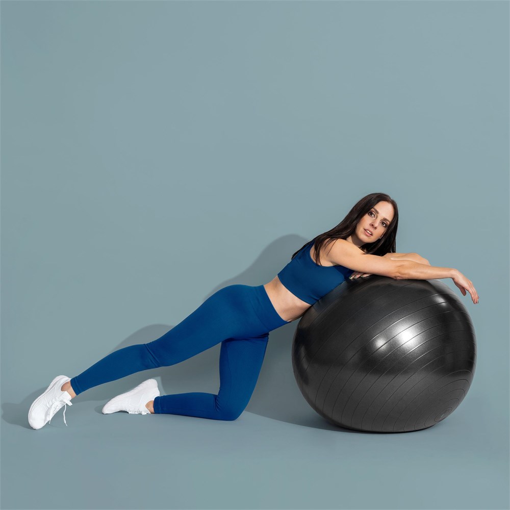 Eva & Elm Comet Anti-Burst Gym Ball - Image 5