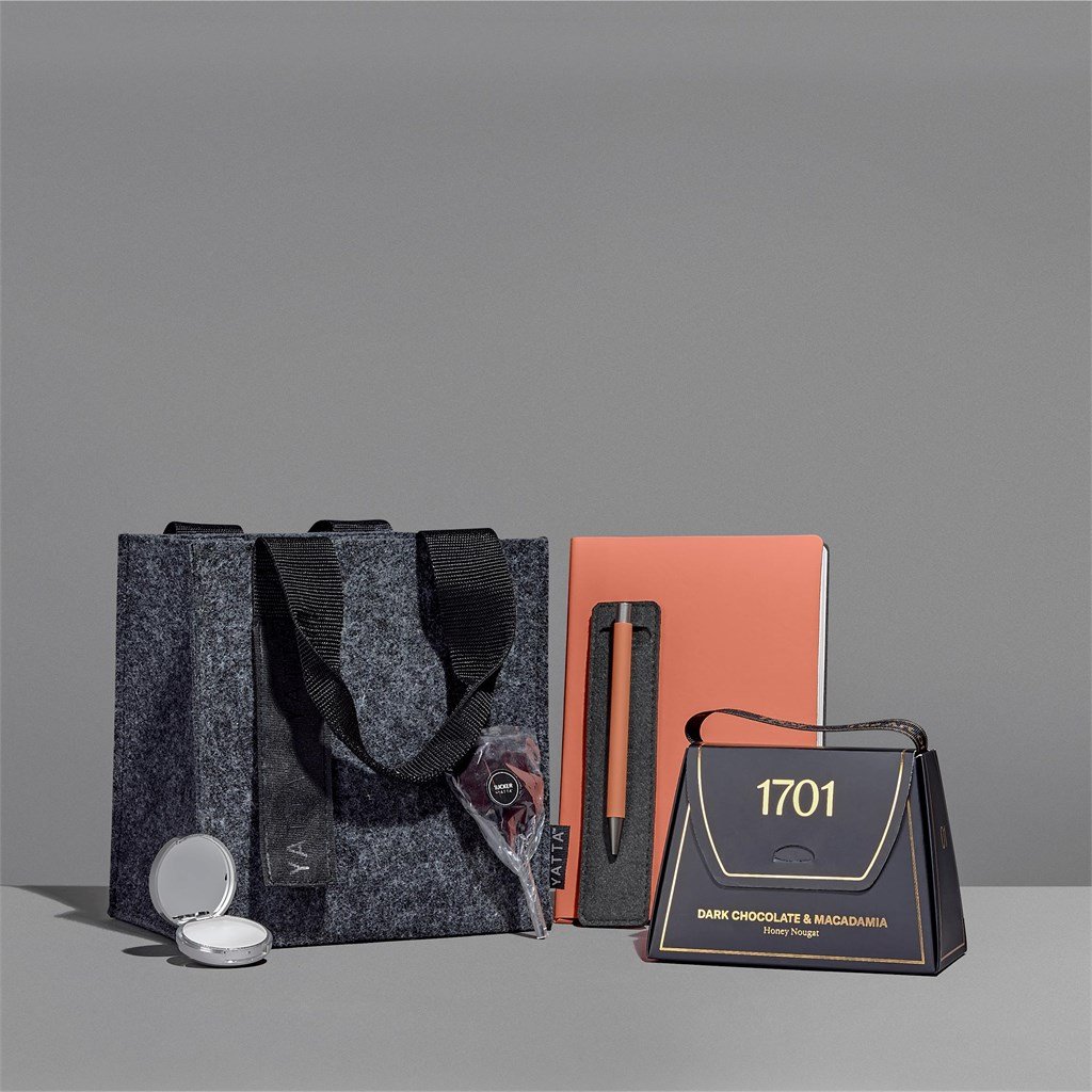 Yatta Elegant Essentials Hamper - Image 8