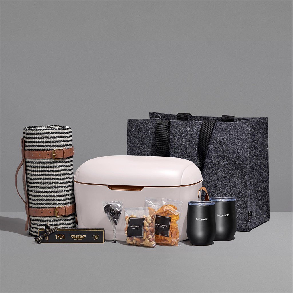 Yatta Sophisticated Soiree Hamper - Image 9
