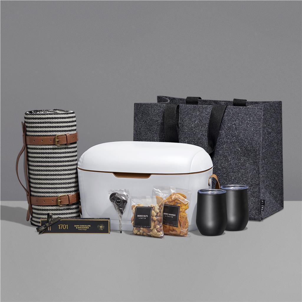 Yatta Sophisticated Soiree Hamper - Image 28