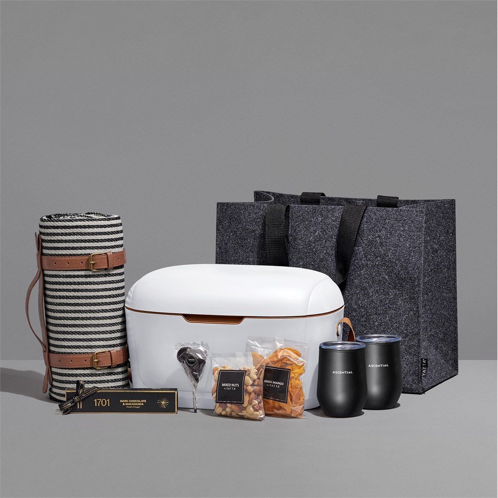 Yatta Sophisticated Soiree Hamper - Image 24