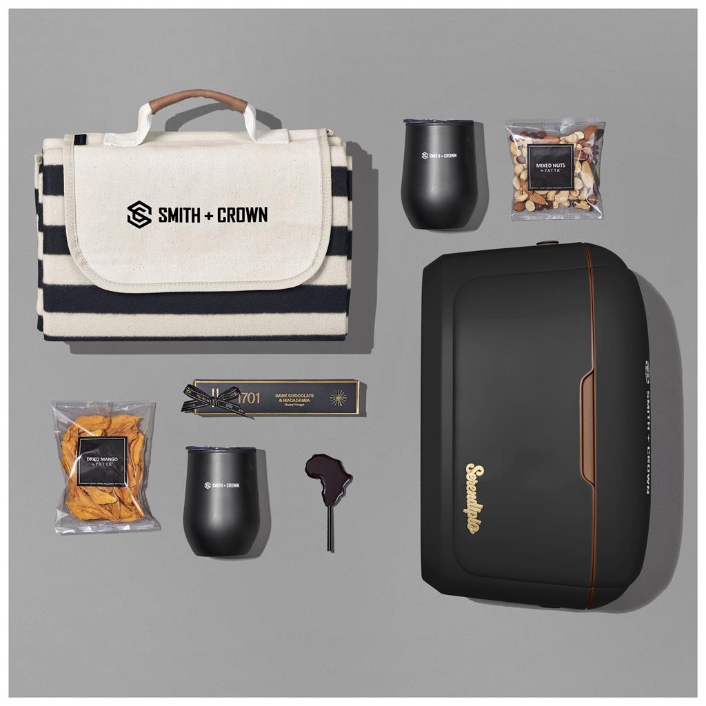 Yatta Outdoor Indulgence Hamper - Image 4