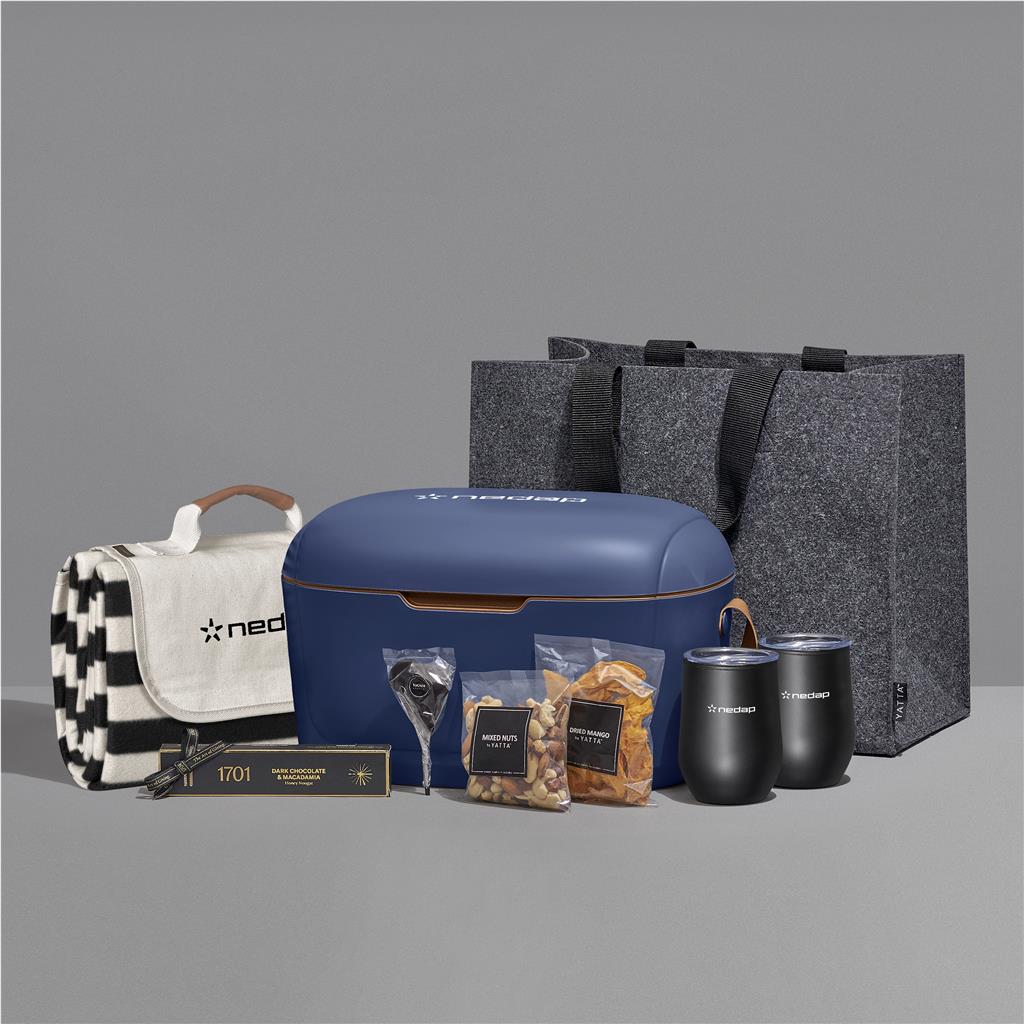 Yatta Outdoor Indulgence Hamper - Image 14