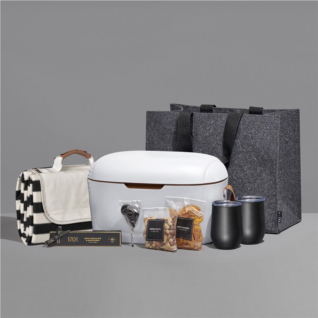 Yatta Outdoor Indulgence Hamper - Image 21