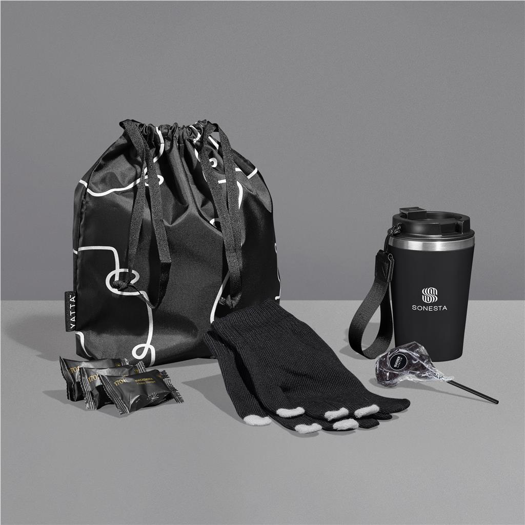 Yatta Cute & Cosy Hamper - Image 3