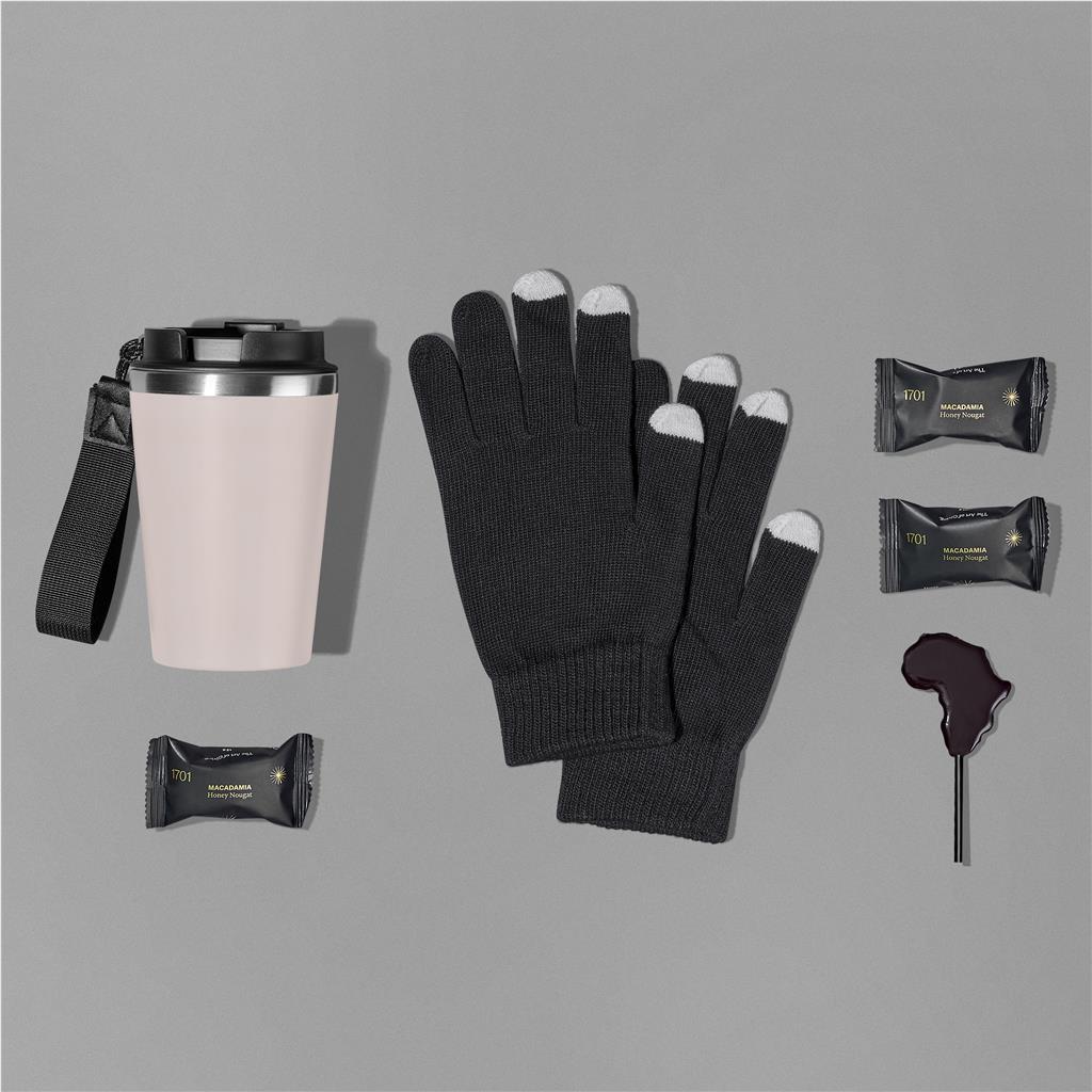 Yatta Cute & Cosy Hamper - Image 13