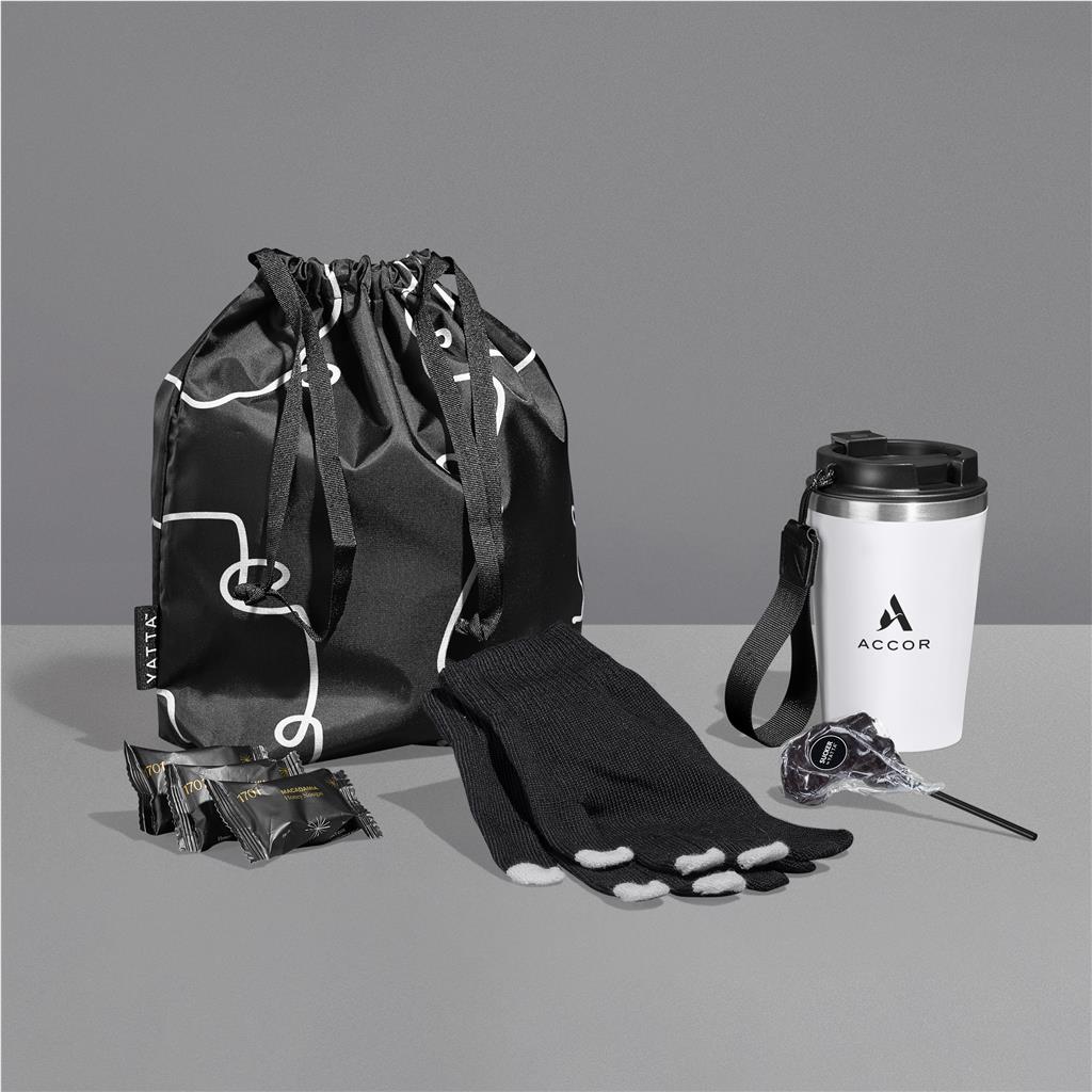 Yatta Cute & Cosy Hamper - Image 35