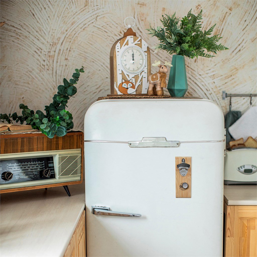 Okiyo Akeru Bamboo Fridge Bottle Opener - Image 20