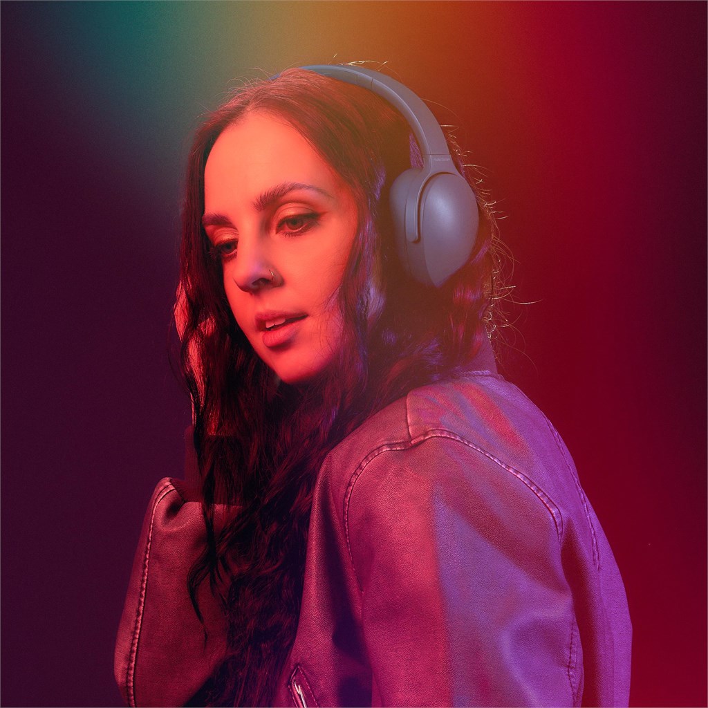 Swiss Cougar Memphis Bluetooth Headphones - Image 5