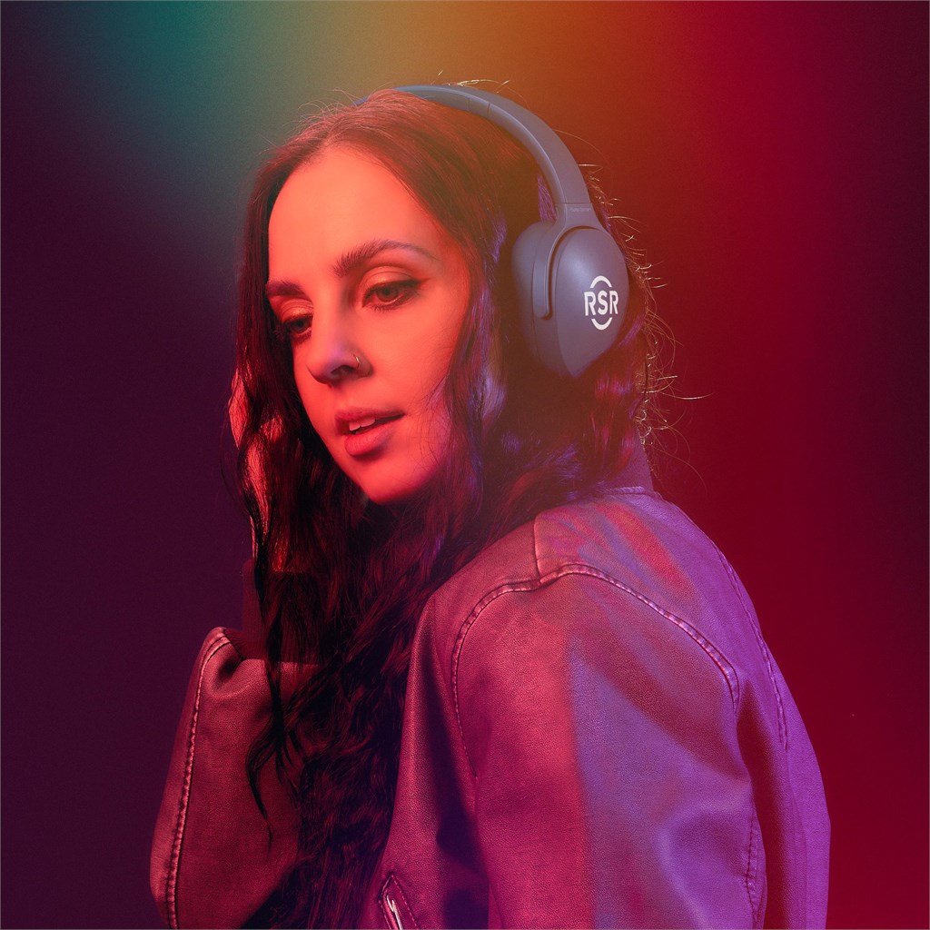 Swiss Cougar Memphis Bluetooth Headphones - Image 3