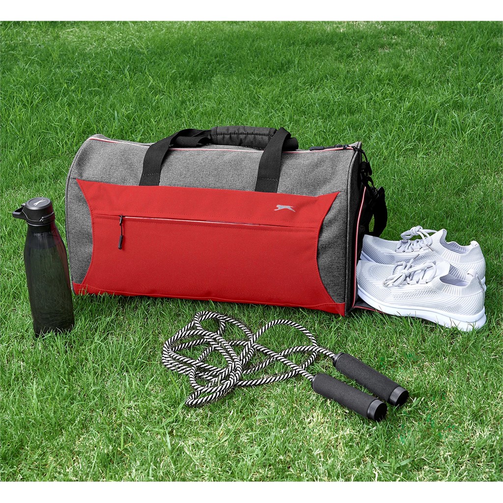 Slazenger Wembley Sports Bag - Image 4