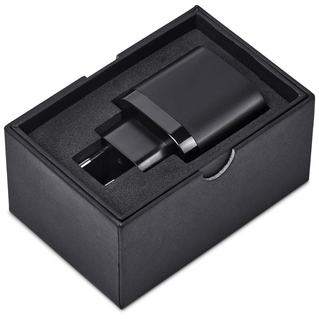 Alex Varga Salazar Fast Charge 65W PD Wall Charger - Image 10