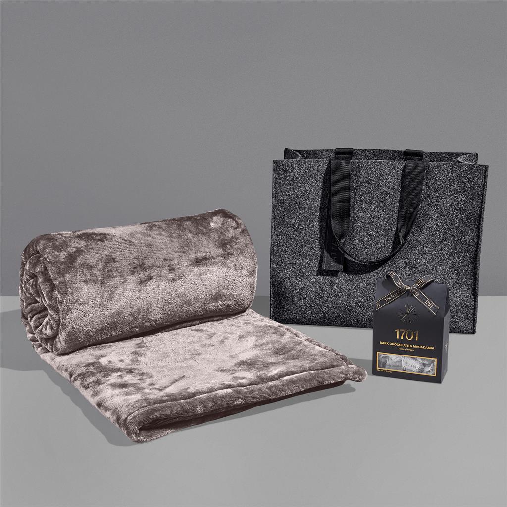 Yatta Elite Expression Hamper - Image 13